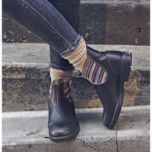 BLUNDSTONE NWOT Women's Size 10.5 Chelsea Boot 500 Stout Brown/Multicolor Stripe